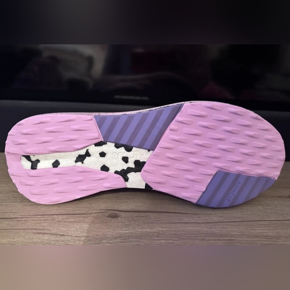 Adidas Women’s Avryn Shoes Size 9.5 New with tags - Picture 8 of 16